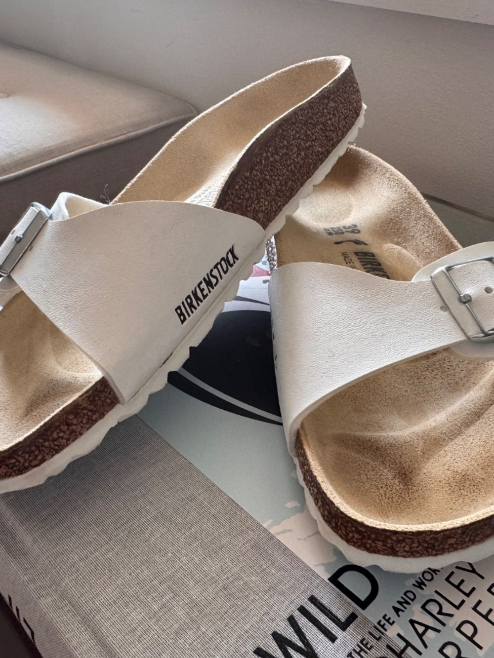 Birkenstock Madrid White Birko-Flor Sandals | EU 39 | Like New | Made in Germany - Picture 3 of 8